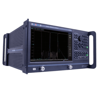 analyseur de réseau vectoriel haute performance avec des fréquences allant de 300kHz à 20GHz.